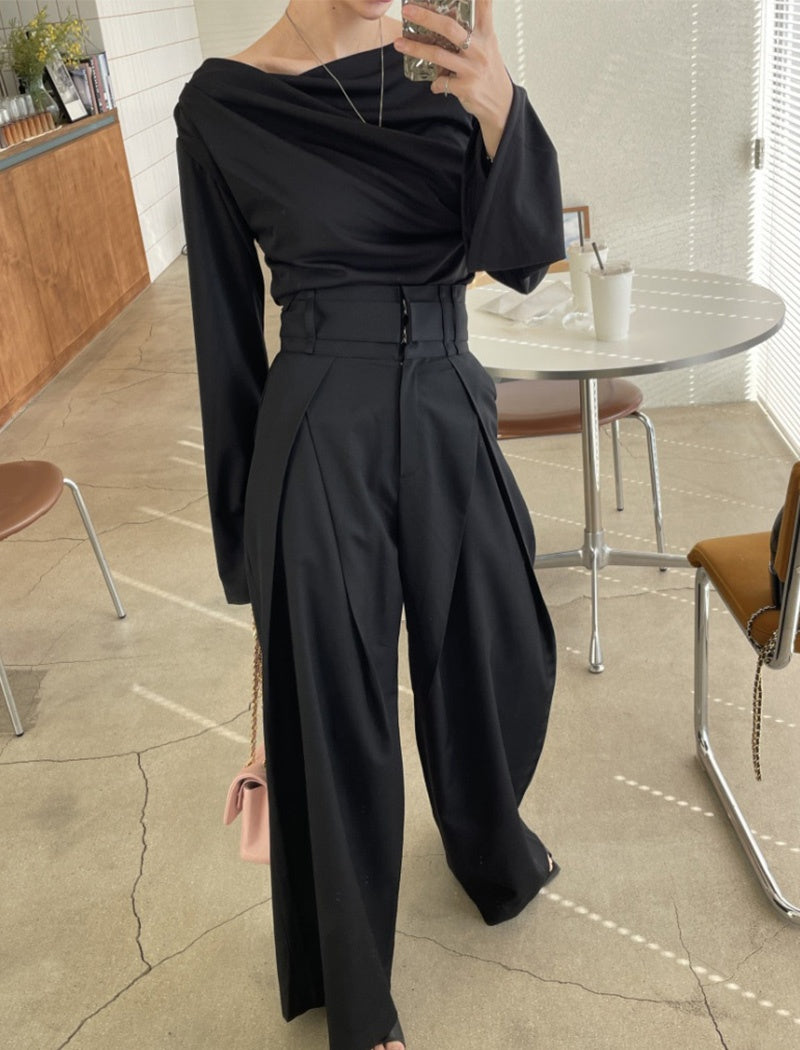 High-Rise Wide-Leg Pleated Pants