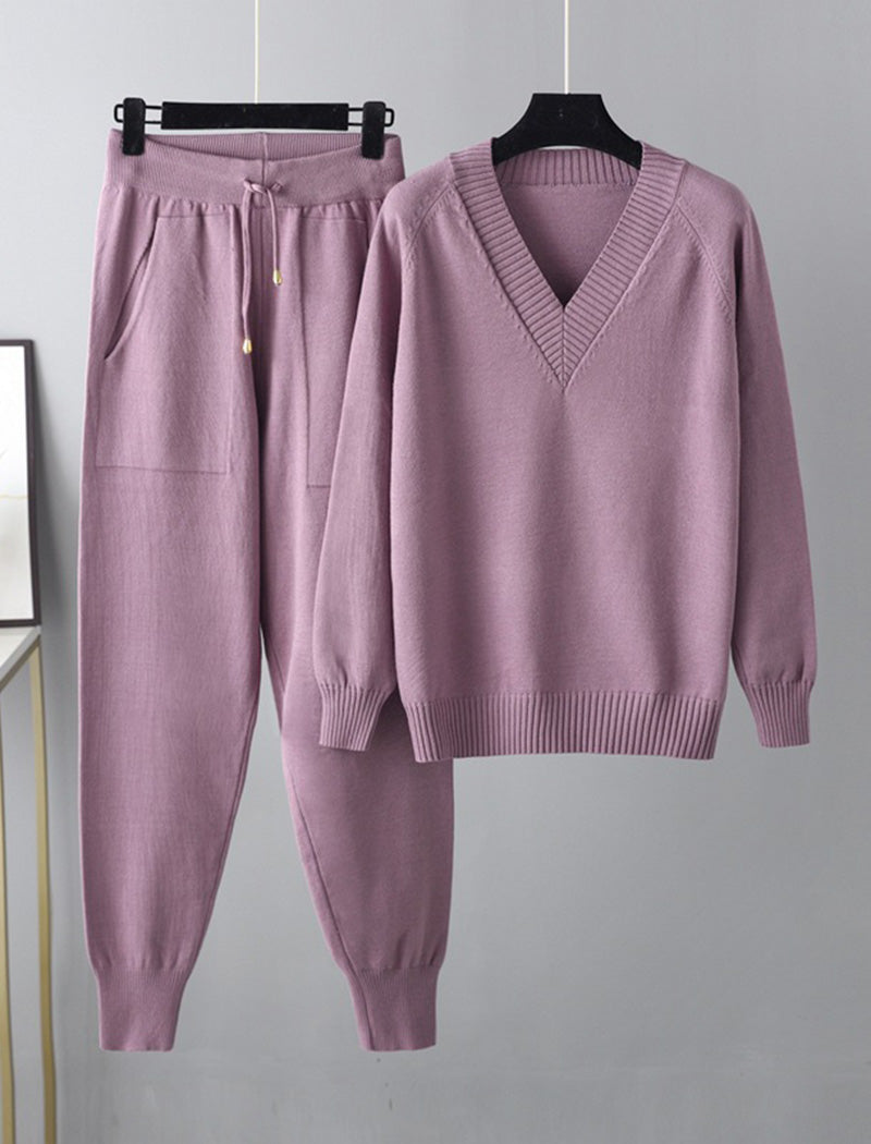 V-Neck Relaxed Knit Set