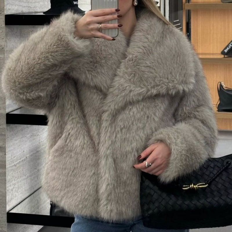 Loose Faux Fur Collar Coat