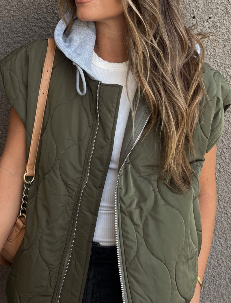 Sleeveless Zip-Up Vest