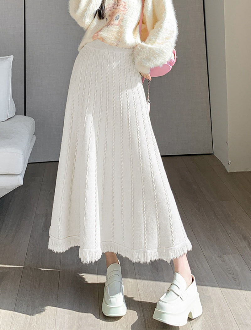 Knit A-Line Midi Skirt with Fringe Hem