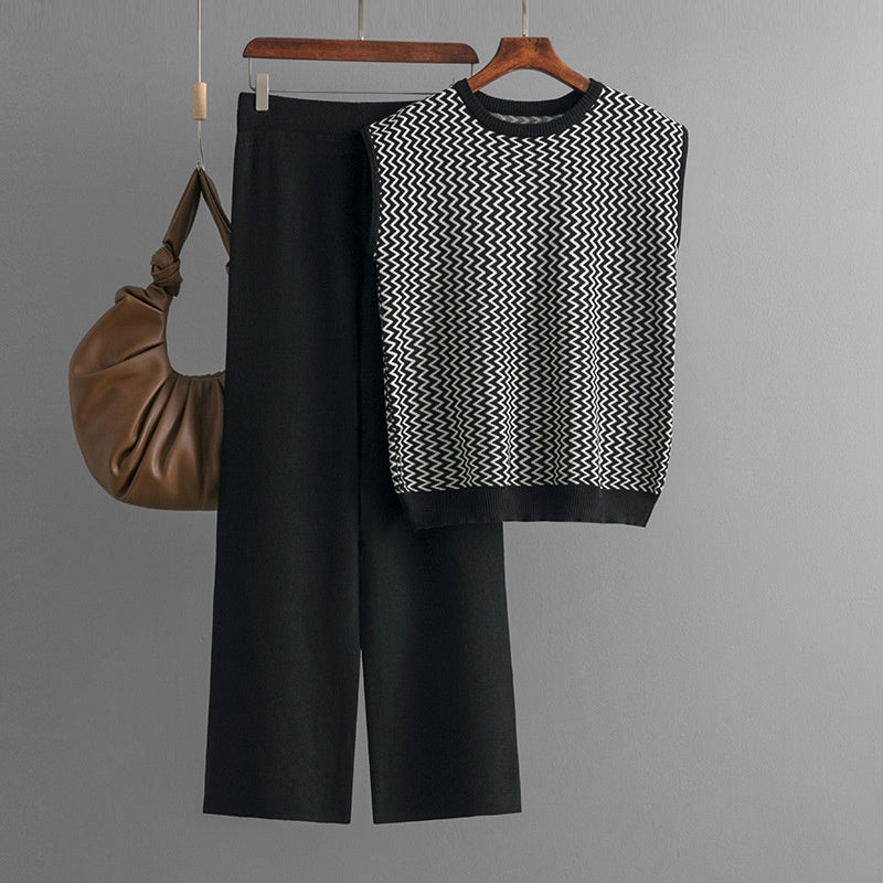 Geometric Knit Sleeveless and Pants Set