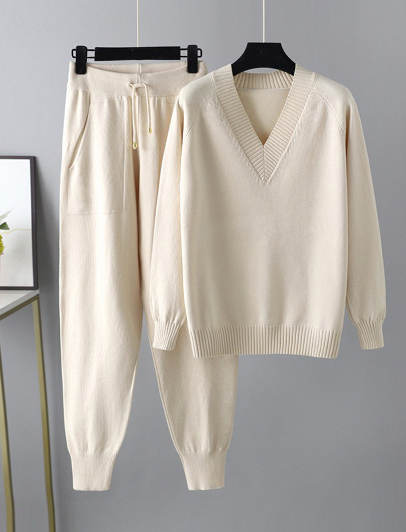 V-Neck Relaxed Knit Set