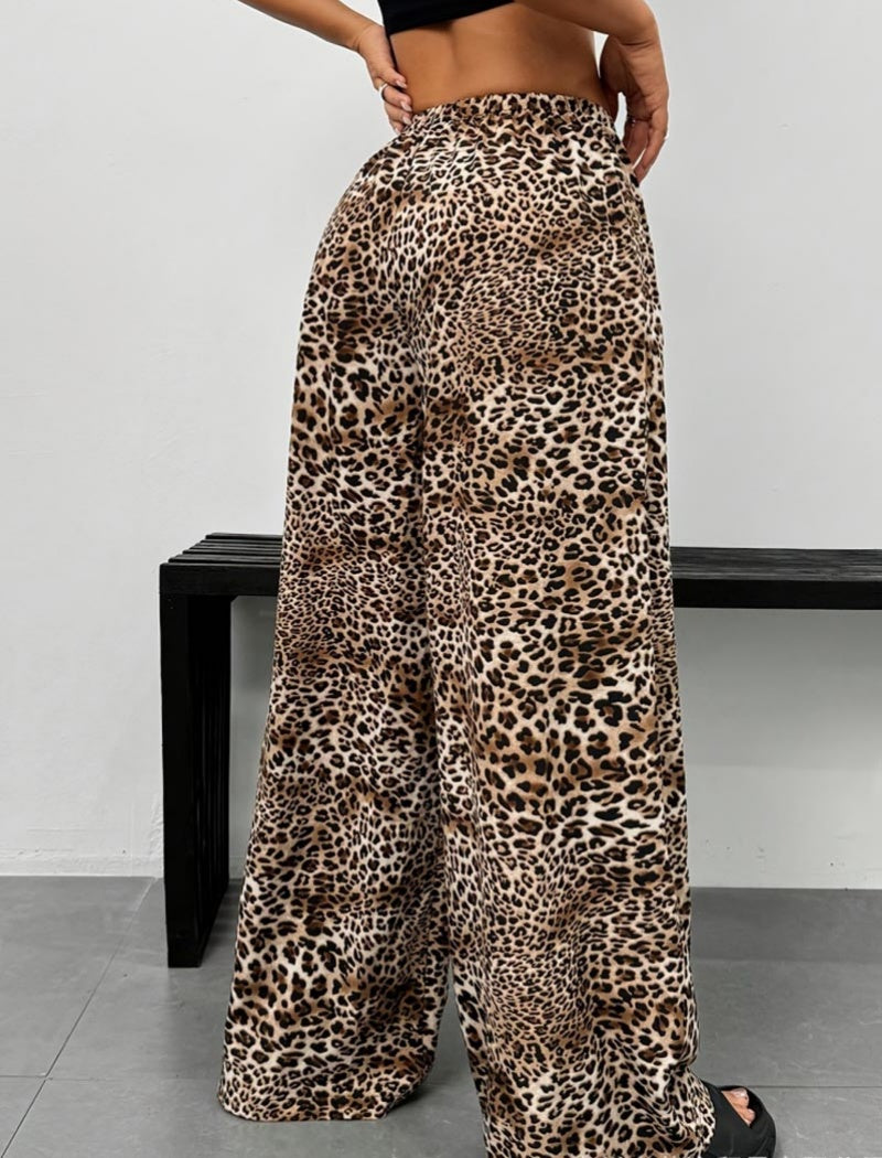 Wide-Leg Leopard Print Pants