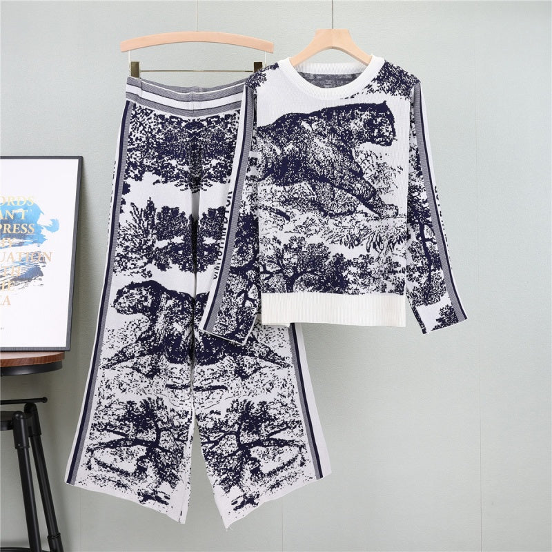 Printed Sweater and Pants Set