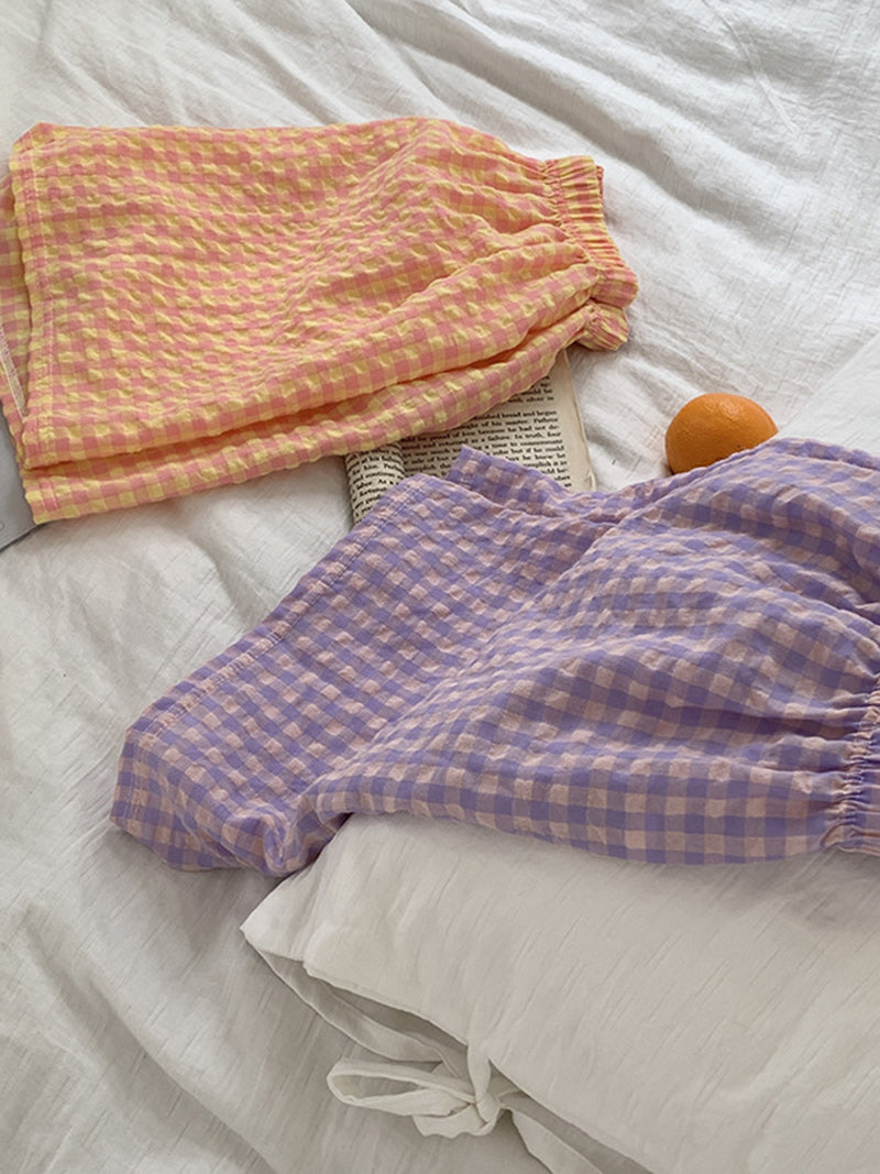 Checkered Elastic Waist Shorts