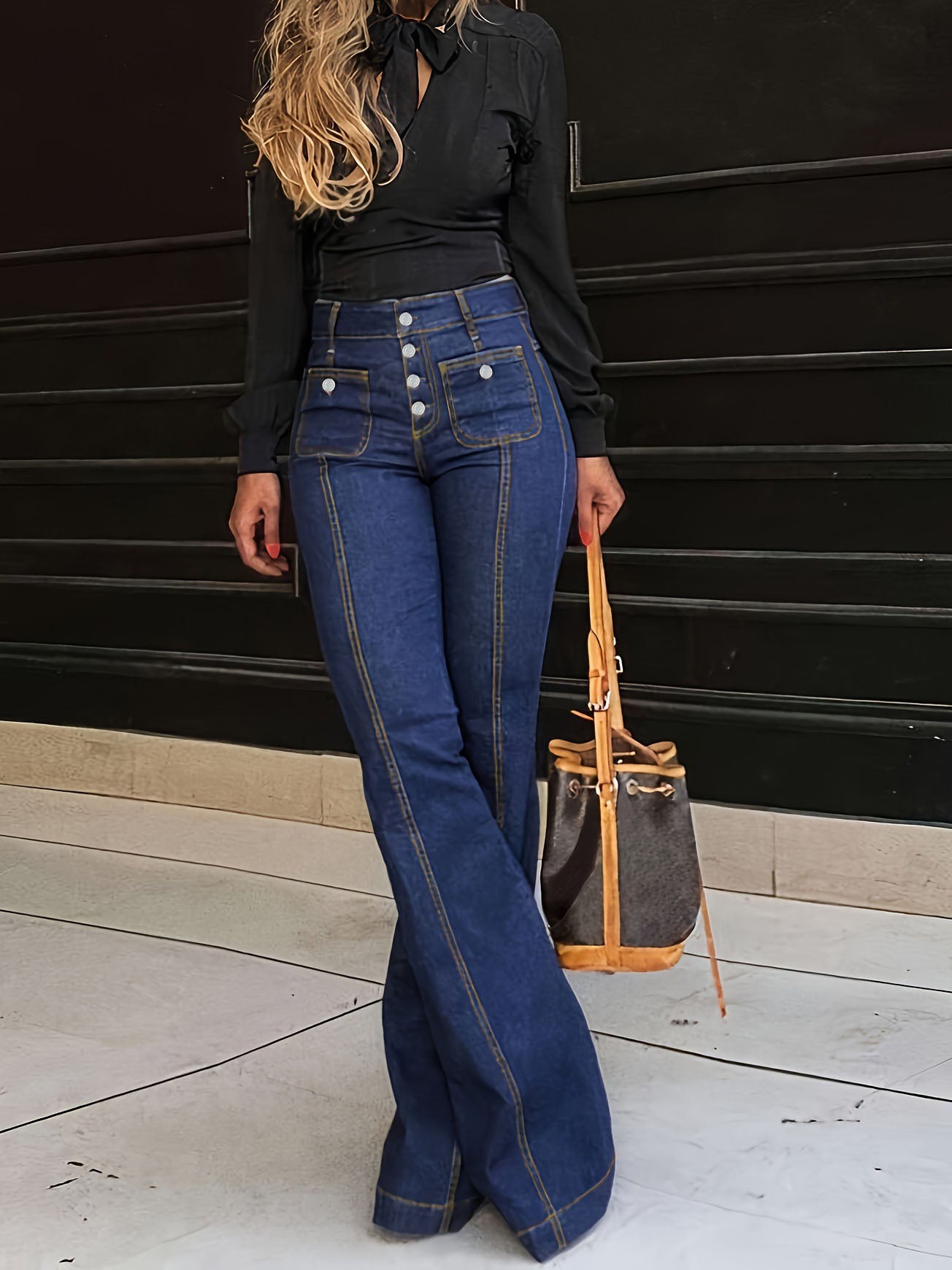 High-Rise Buttoned Flare Jeans
