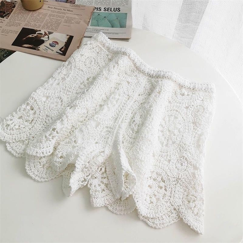 Crochet Lace Hem Shorts