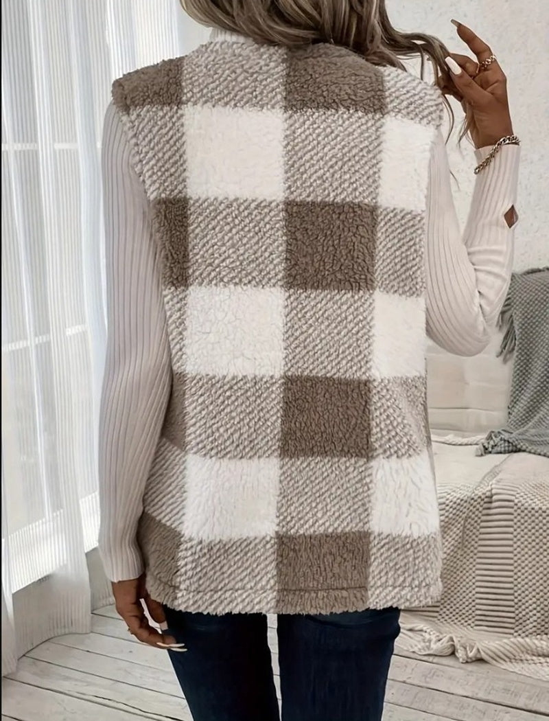 Loose Plaid Cardigan