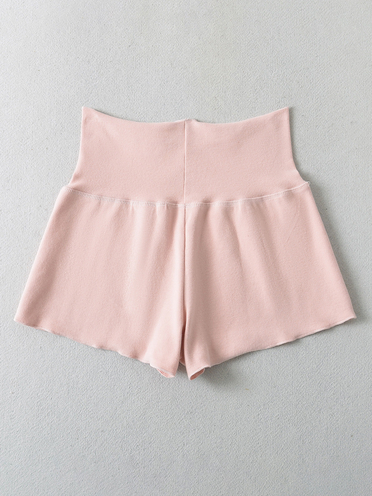 Low-Rise Scalloped Shorts