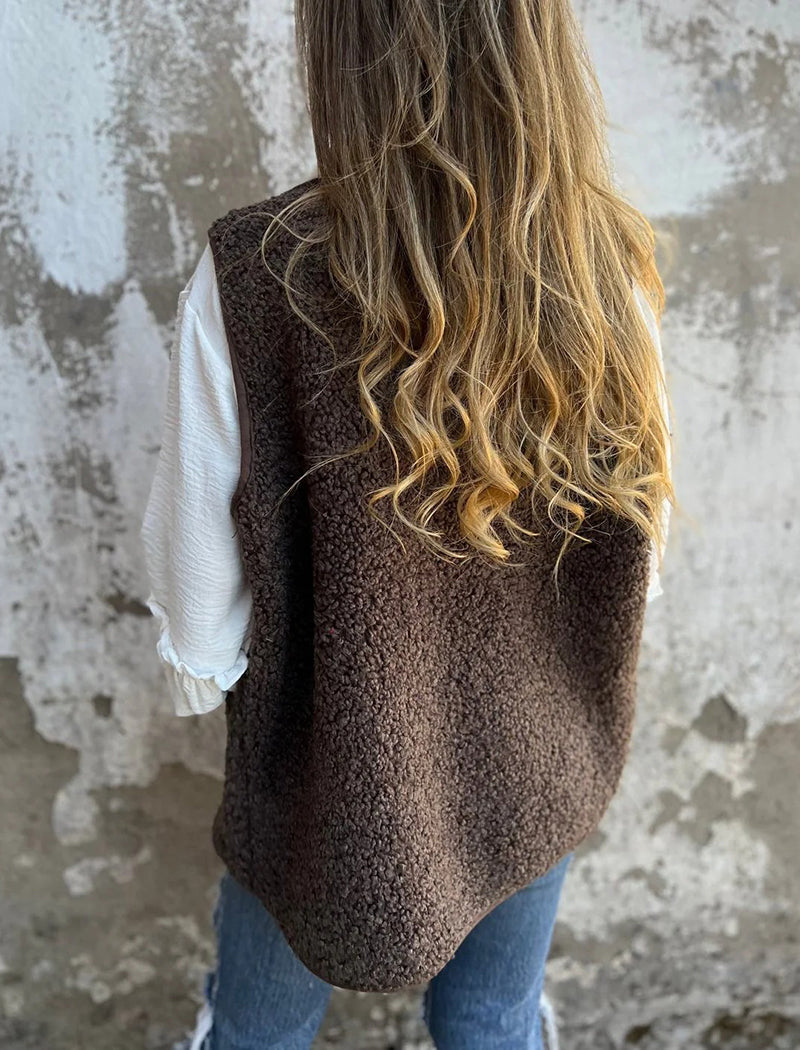 Buttoned Vest Jacket