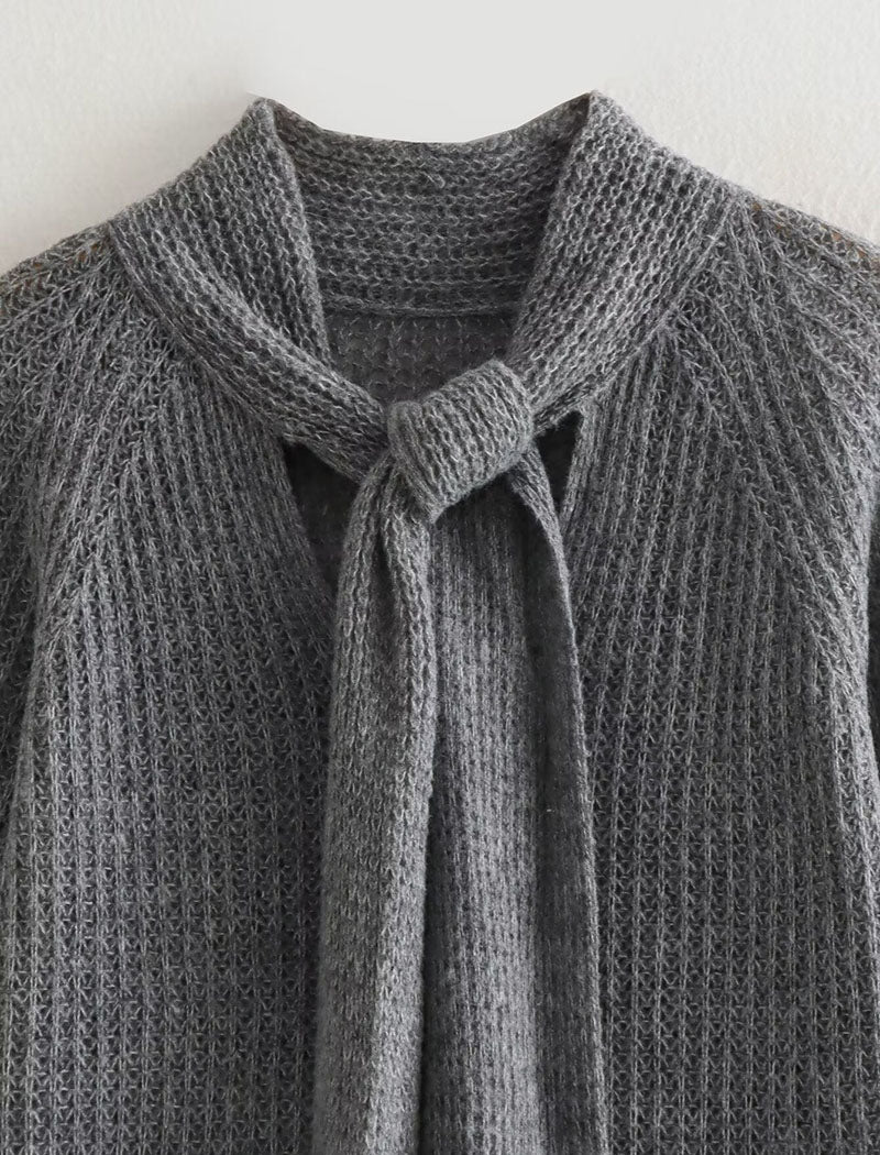 Bow Detail Knit Long Sleeve Top