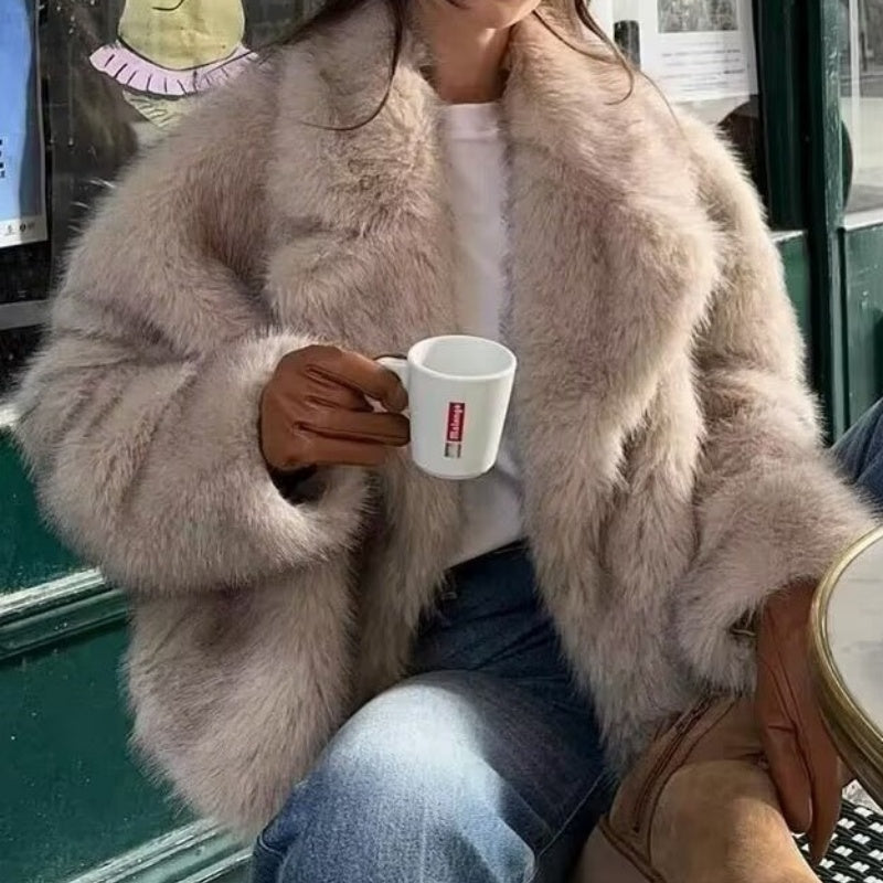 Loose Faux Fur Collar Coat