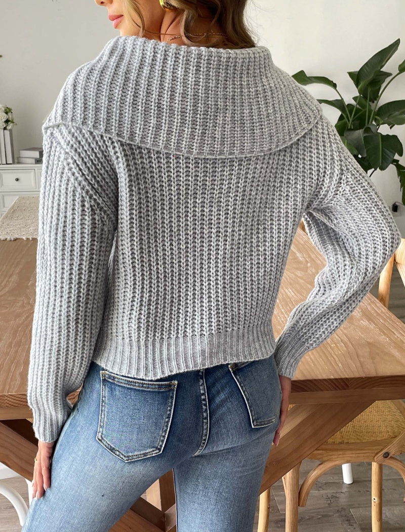 Large Collar Pullover Sweater