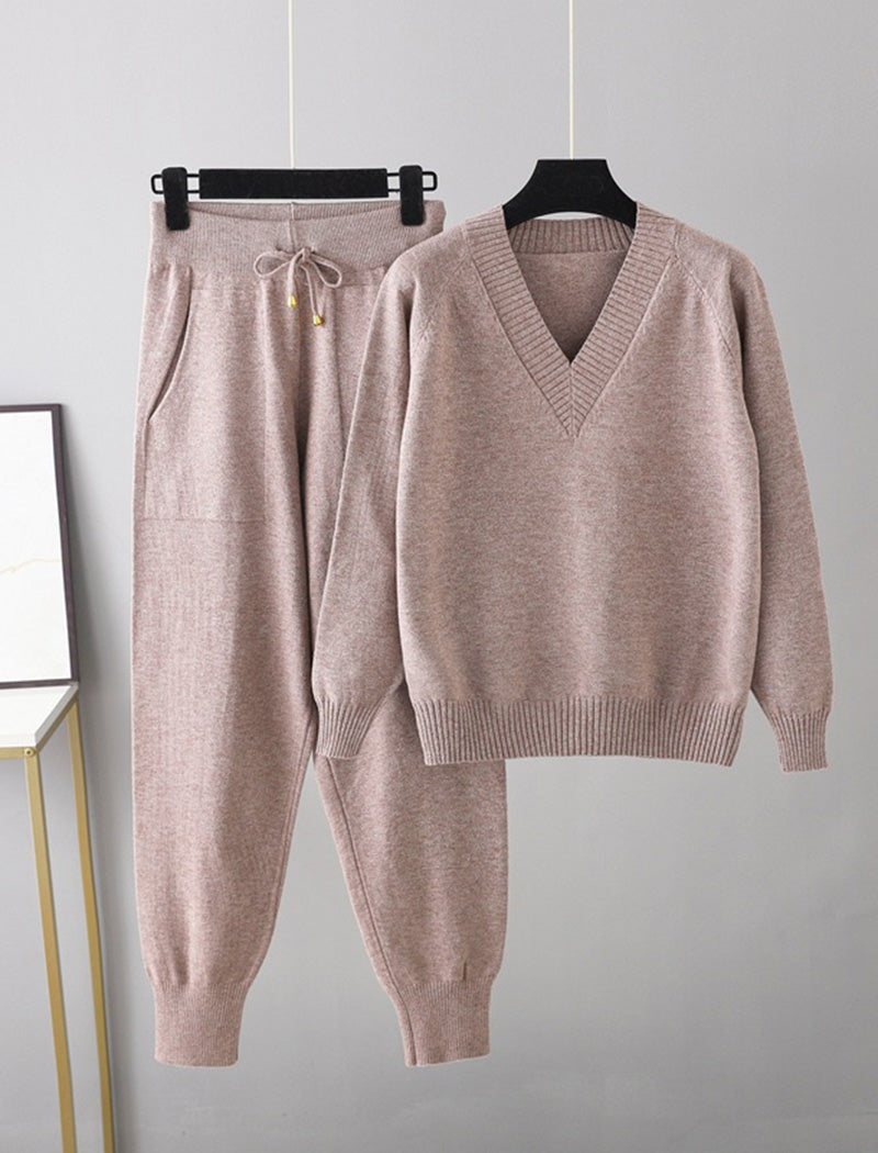 V-Neck Relaxed Knit Set