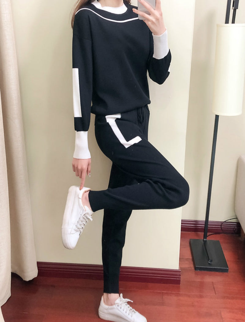 Two-Piece Knit Lounge Set with Contrast Trim