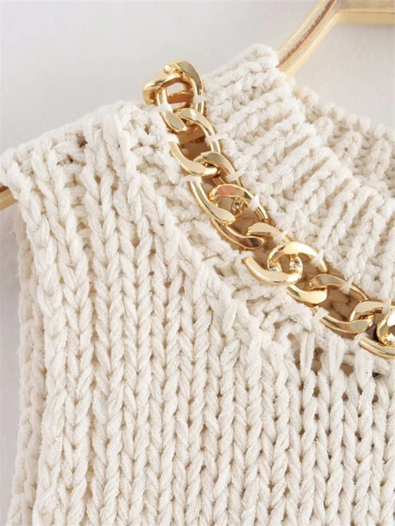 Chain Detail Knit Sleeveless Top