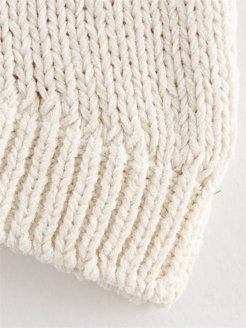 Chain Detail Knit Sleeveless Top