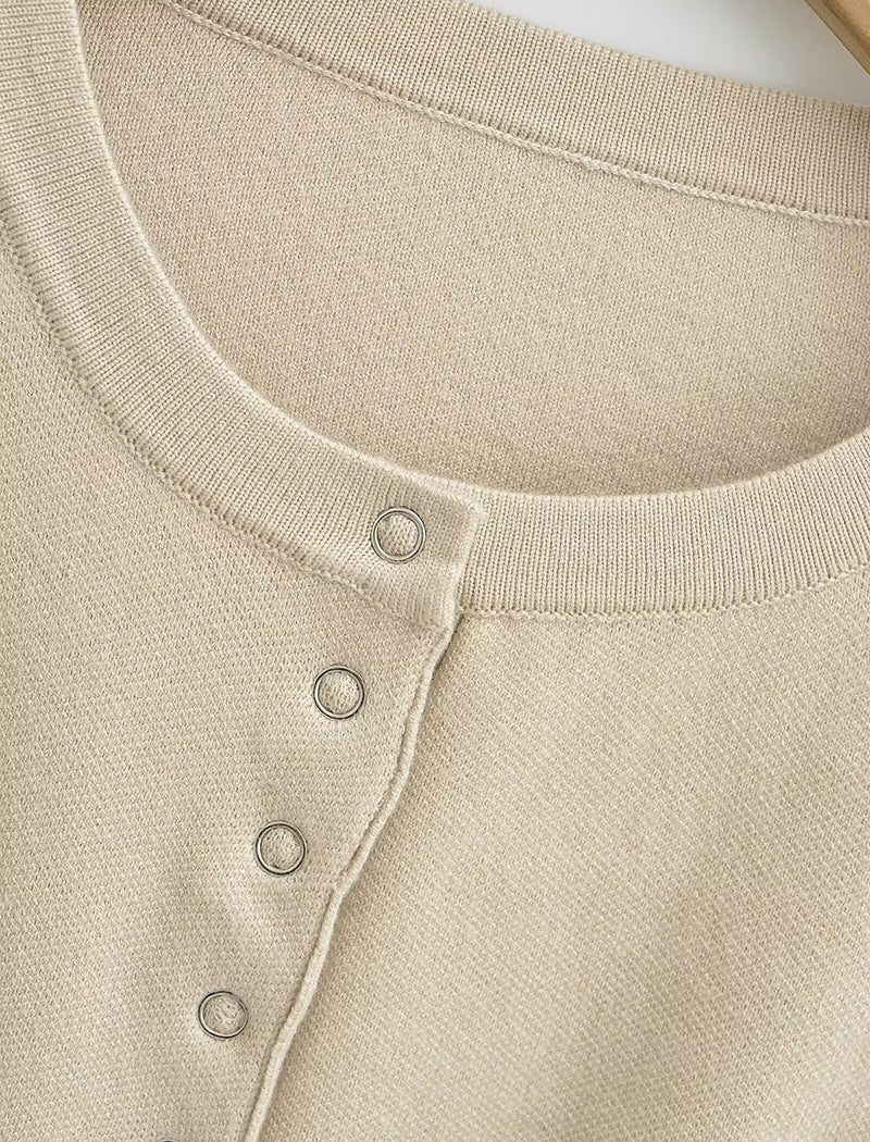 Knitted Crop Buttoned Cardigan