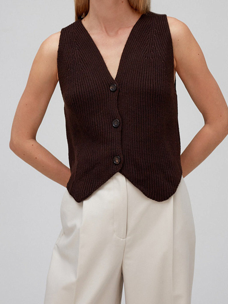 Ribbed Notched Vest