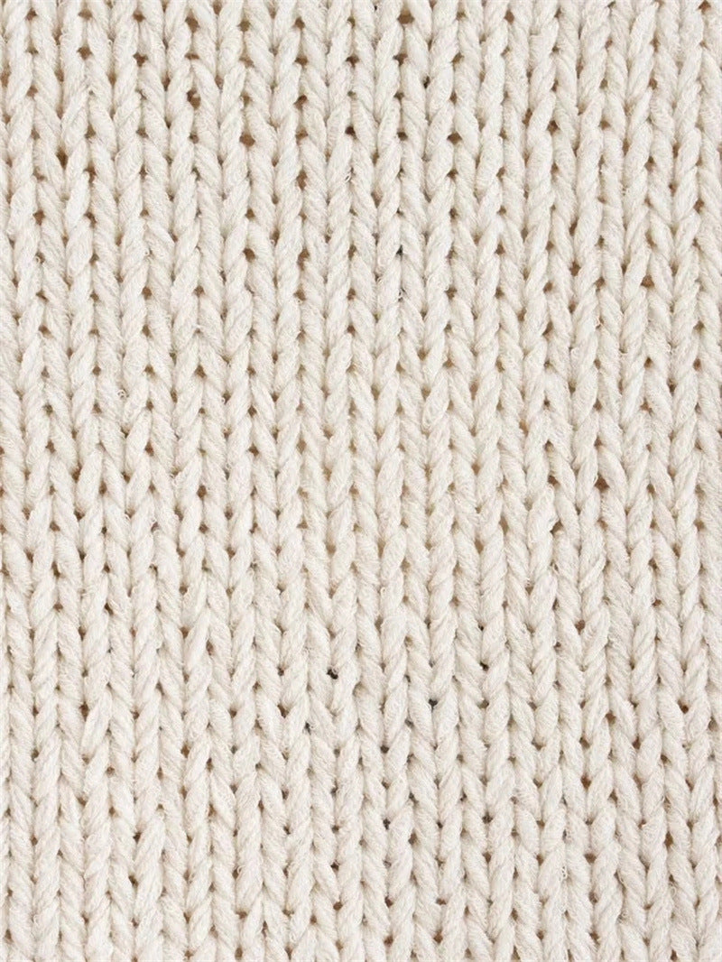 Chain Detail Knit Sleeveless Top