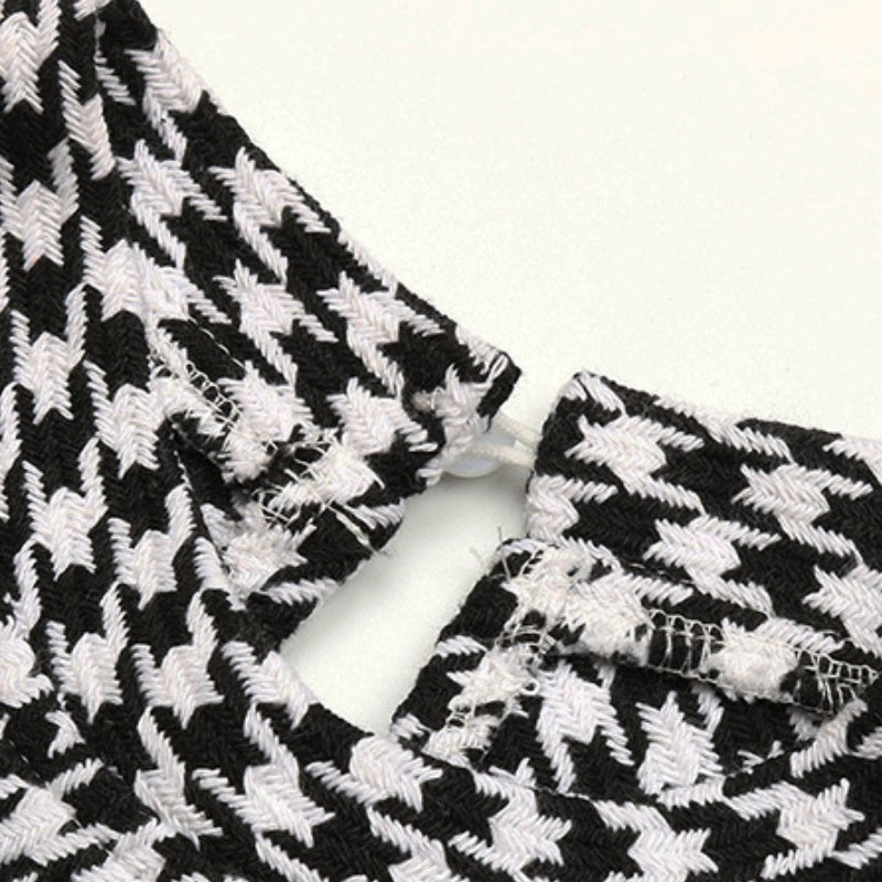 Houndstooth Ruffle Sleeve Crop Top