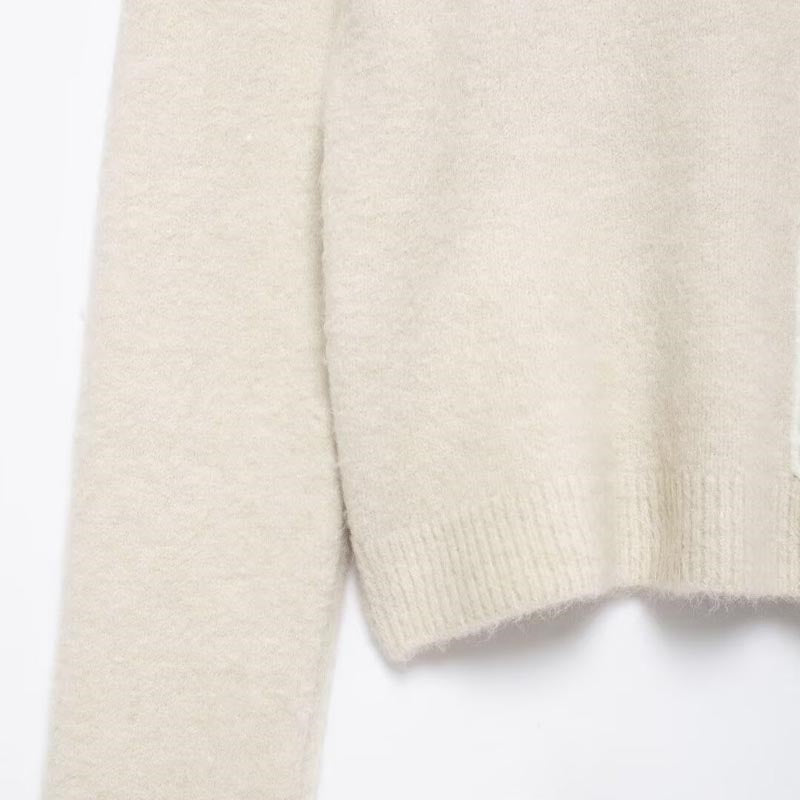 Colorblock Trim Round Neck Knit Sweater