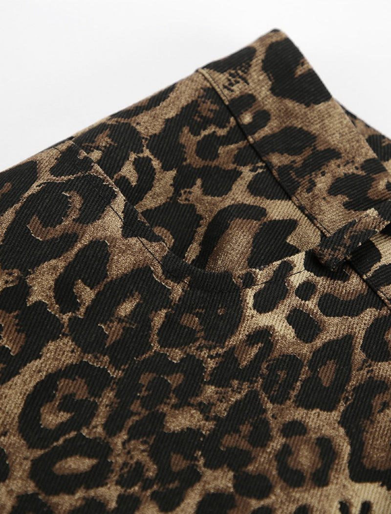 Leopard Print Wide-Leg Jeans