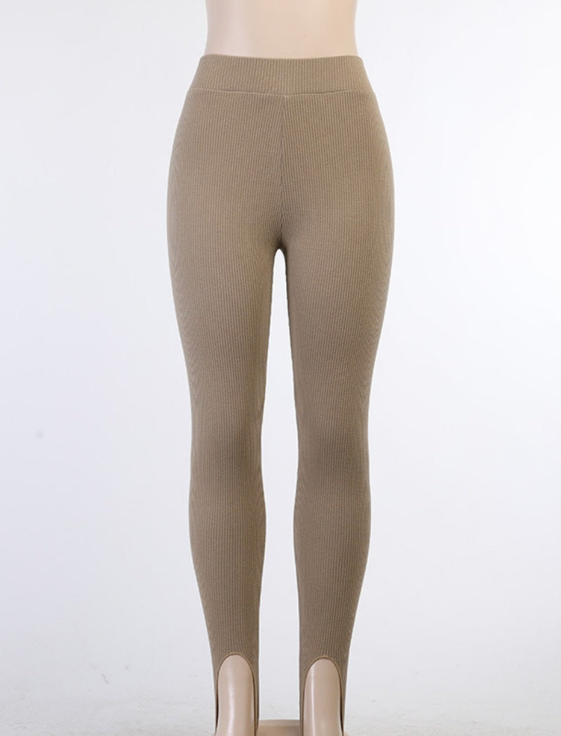 Ribbed High-Waisted Leggings