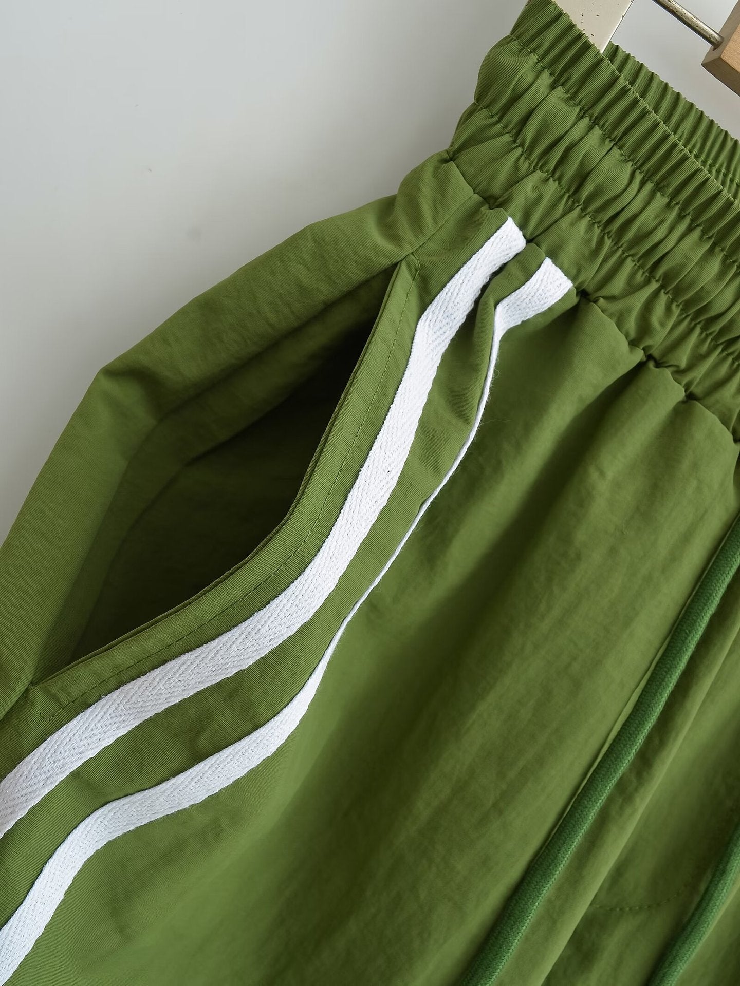 Colorblock Striped Wide-Leg Pants