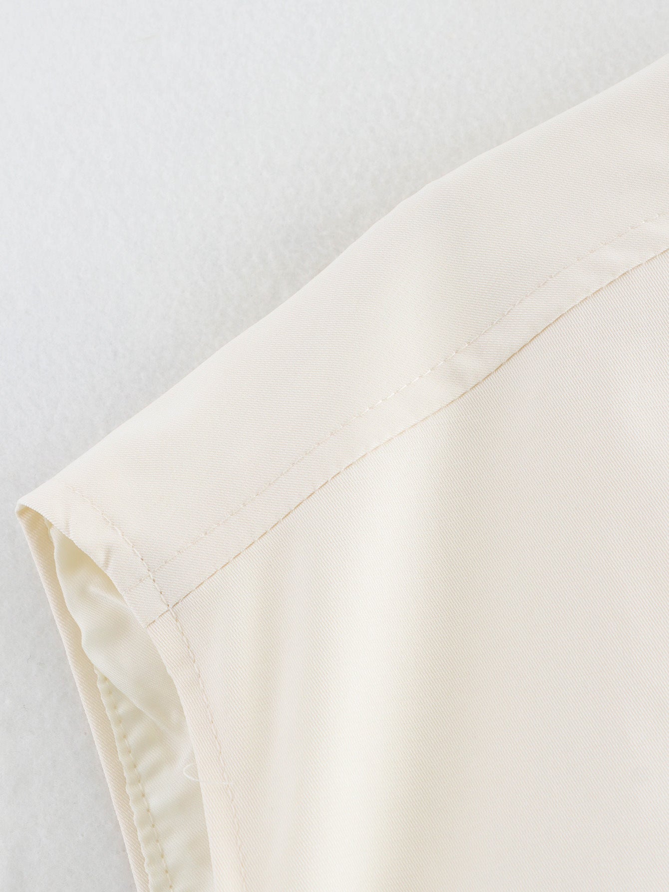 Sleeveless Pockets Zip-Up Vest