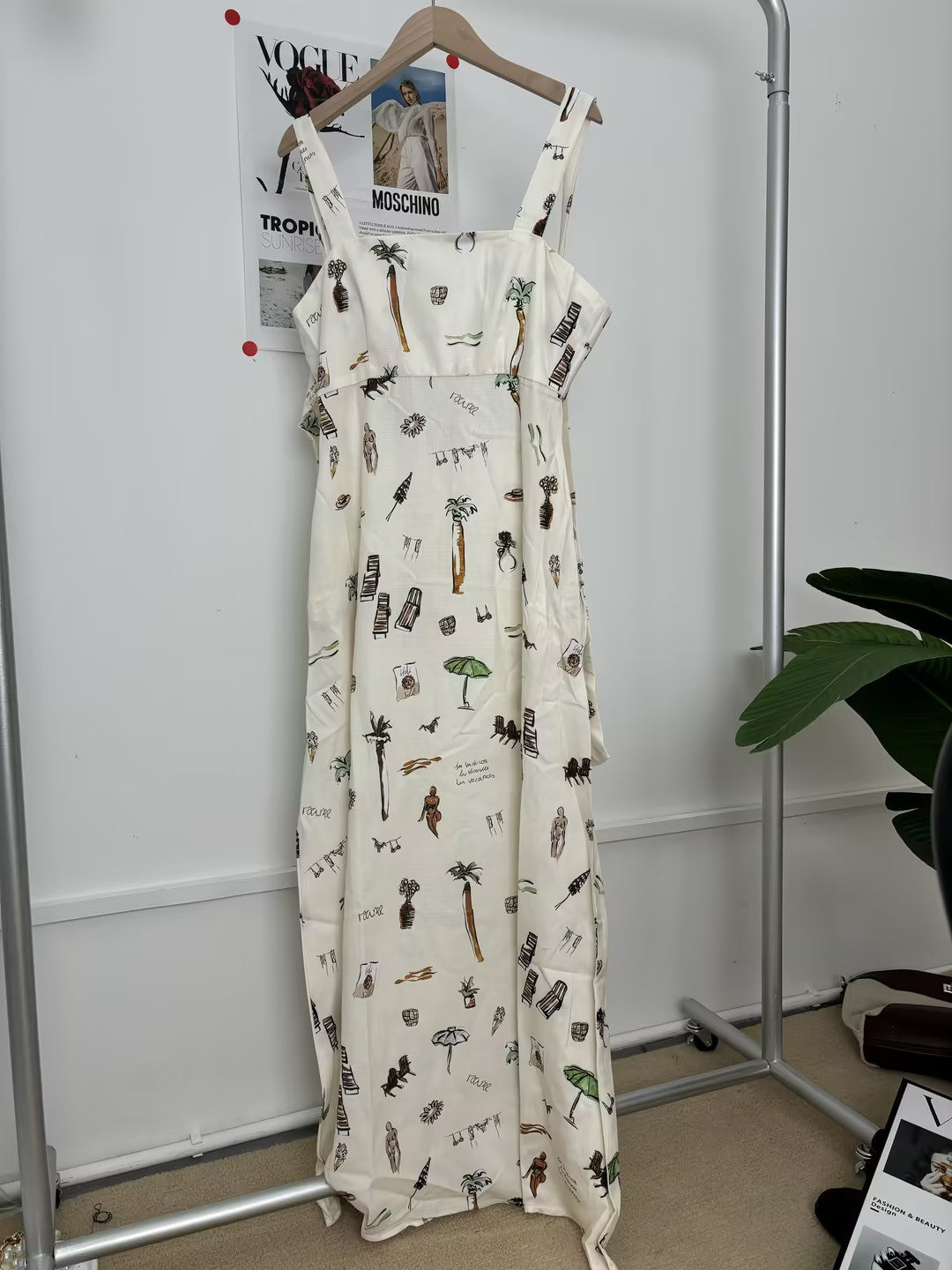Graphic Print Square Neck Maxi Dress
