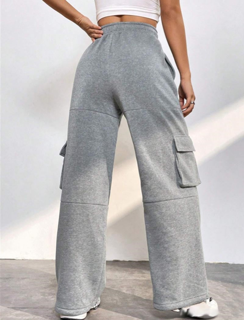 Wide-Leg Cargo Pants