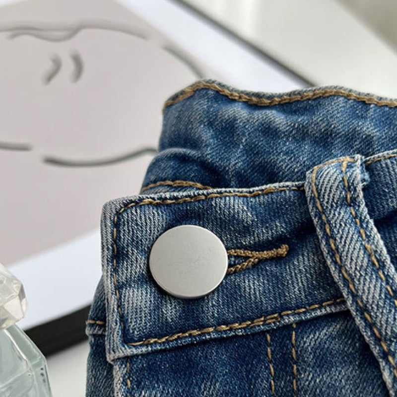 Frayed Hem Flared Denim Jeans