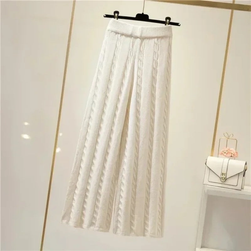 Textured Wide-Leg Pants