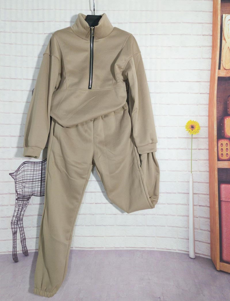 Cropped Zip-Up Jacket and Joggers Set