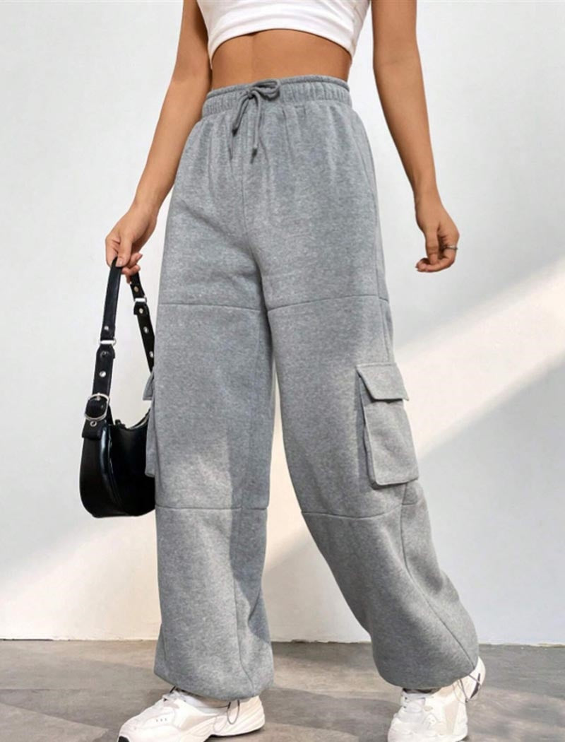Wide-Leg Cargo Pants