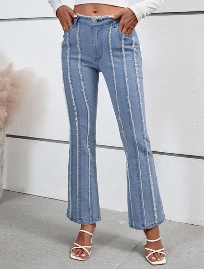 Frayed Trim Flared Jeans