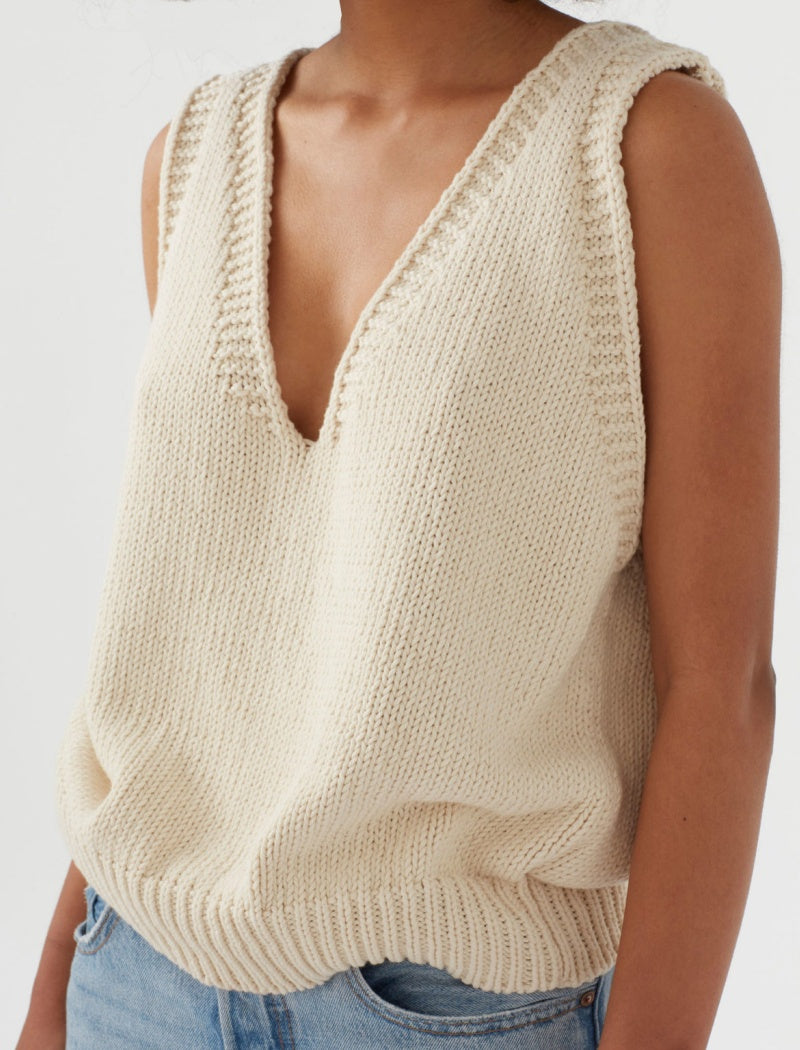 V-neck Knit Sleeveless Vest