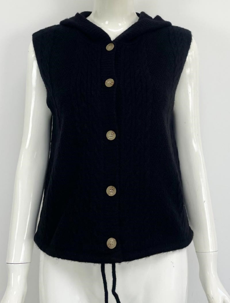 Cable-Knit Button-Up Sleeveless Vest