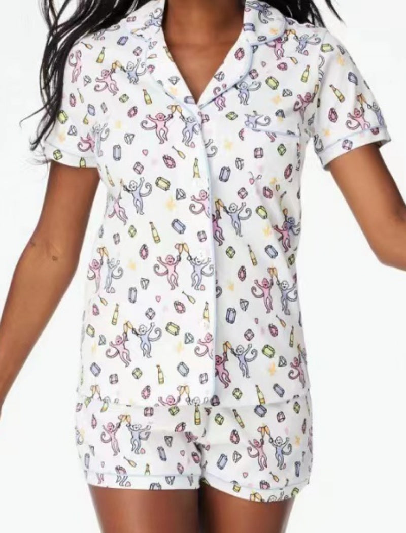 Printed Pajama Set with Contrast Piping