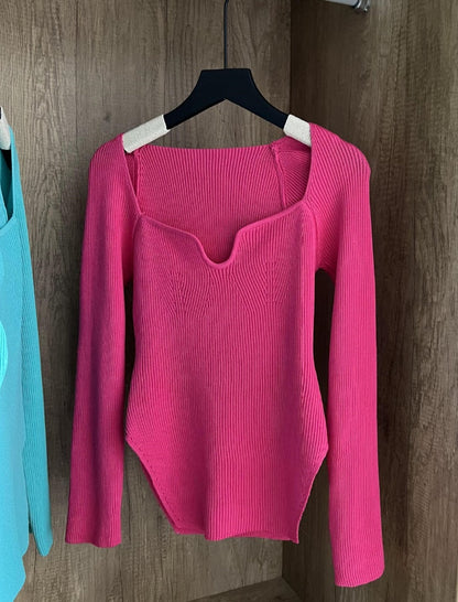 Sweetheart Neck Long Sleeve Knit Top