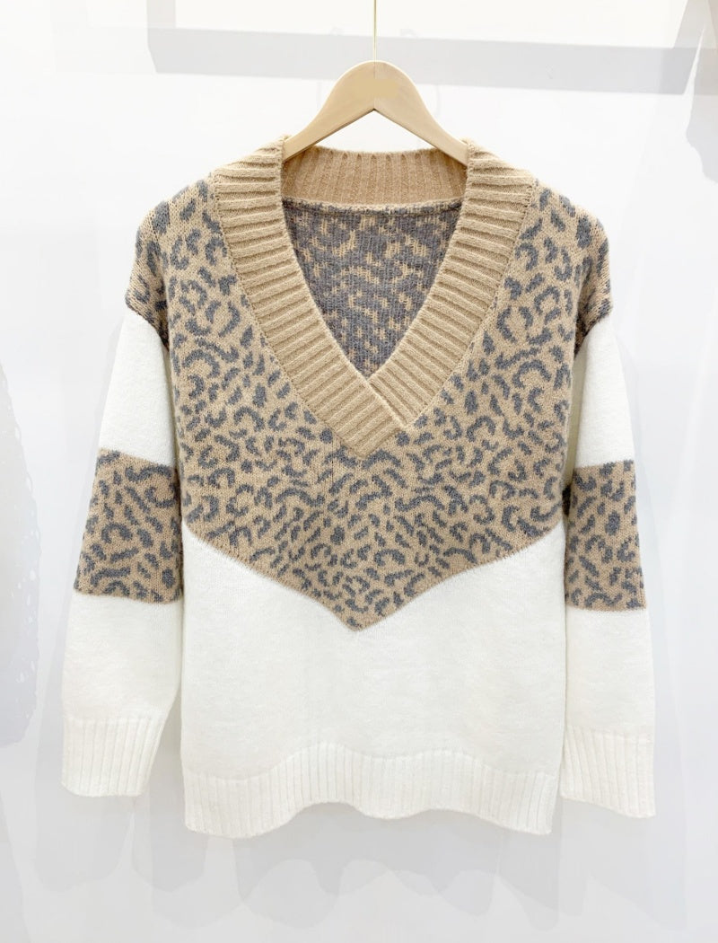 Leopard Print V-Neck Sweater with Colorblock Design