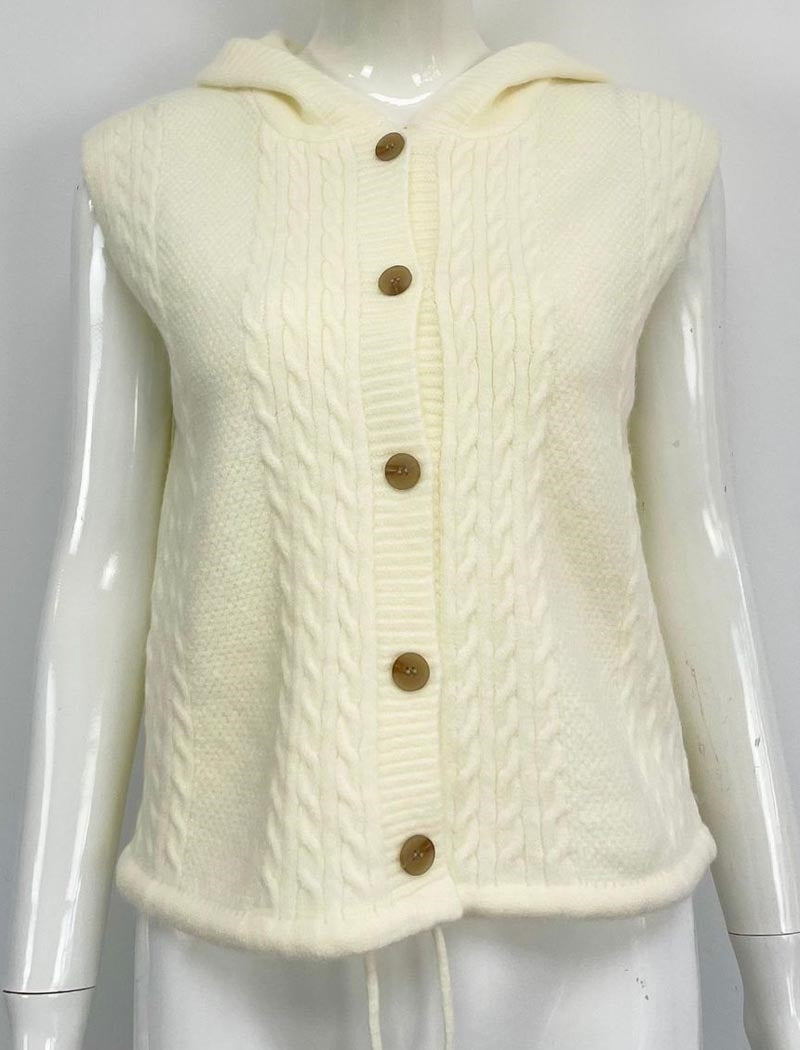 Cable-Knit Button-Up Sleeveless Vest