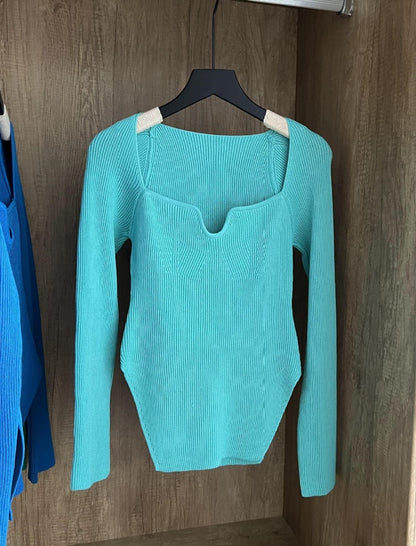 Sweetheart Neck Long Sleeve Knit Top