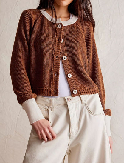 Cropped Contrast Button-Up Cardigan