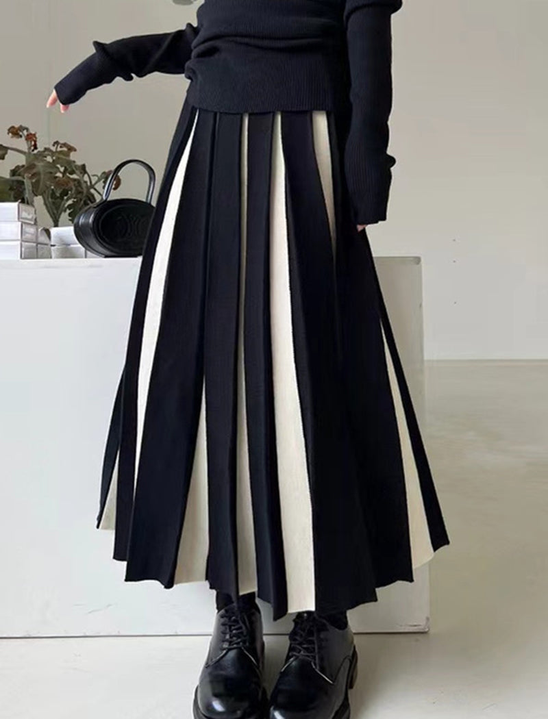 Pleated Colorblock Wide-Leg Maxi Skirt