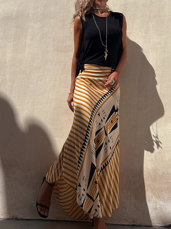 Solid Tank and Graphic Print Skirt Set