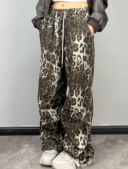 Relaxed Fit Leopard Print Pants