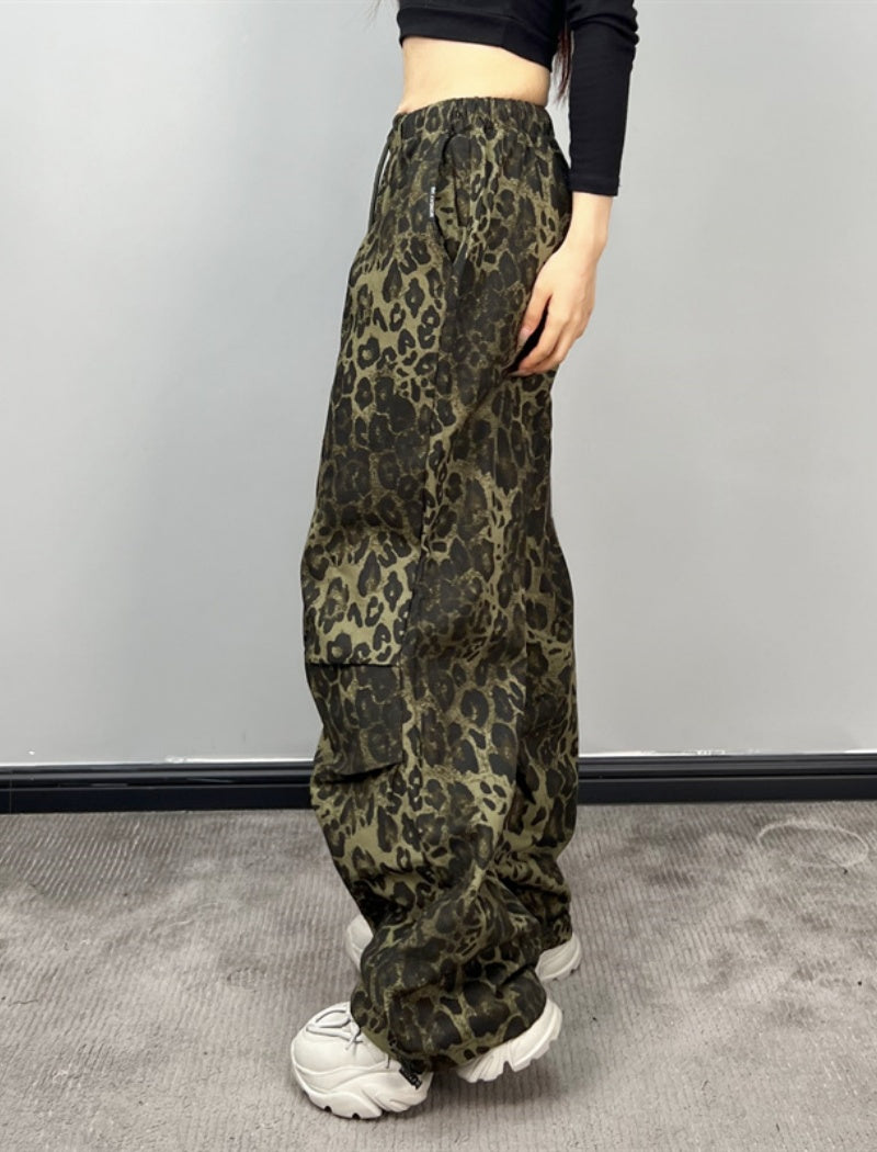 Relaxed Fit Leopard Print Pants
